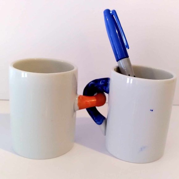 Vintage Collectible Small Size Ceramic Linking Arms Couple Mugs Cups - Picture 5 of 5
